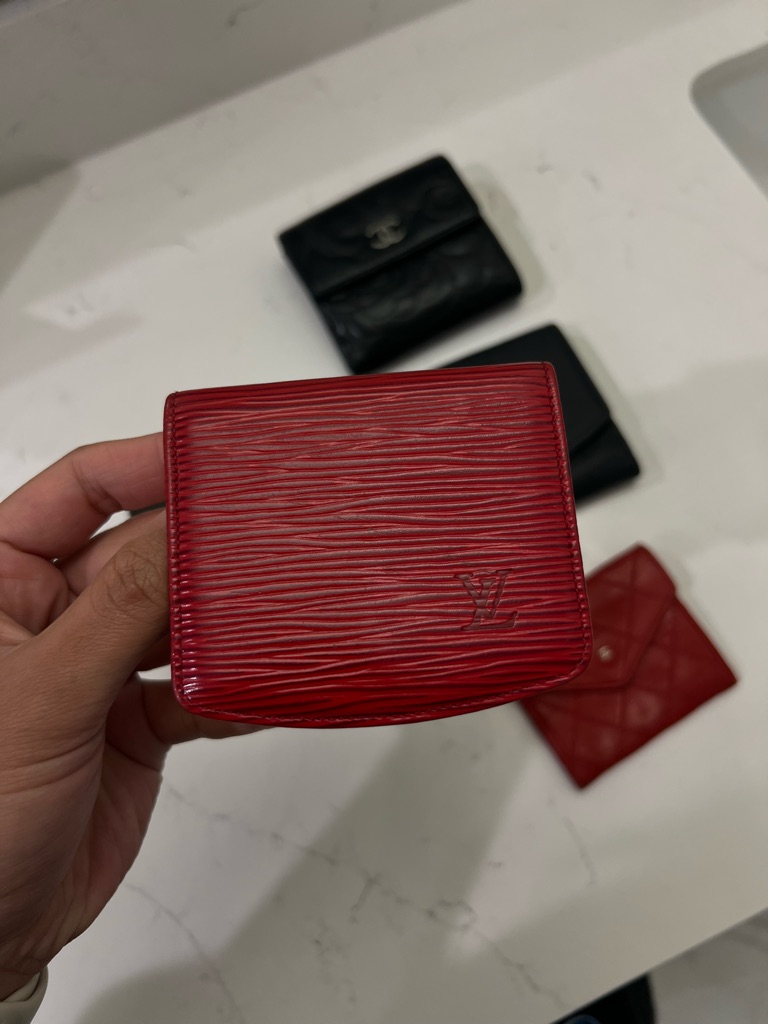 Louis Vuitton Red Epi Leather Card Holder Wallet Louis Vuitton Red Epi Leather Card Holder Wallet